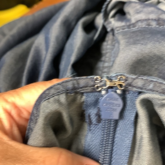 Bebe Deep V Neck Lightweight Summer Dress w Pockets, Side Zipper, 100% Lyocell - Picture 15 of 16